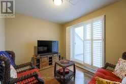 24 - 649D WARDEN AVENUE | Toronto Ontario | Slide Image Sixteen