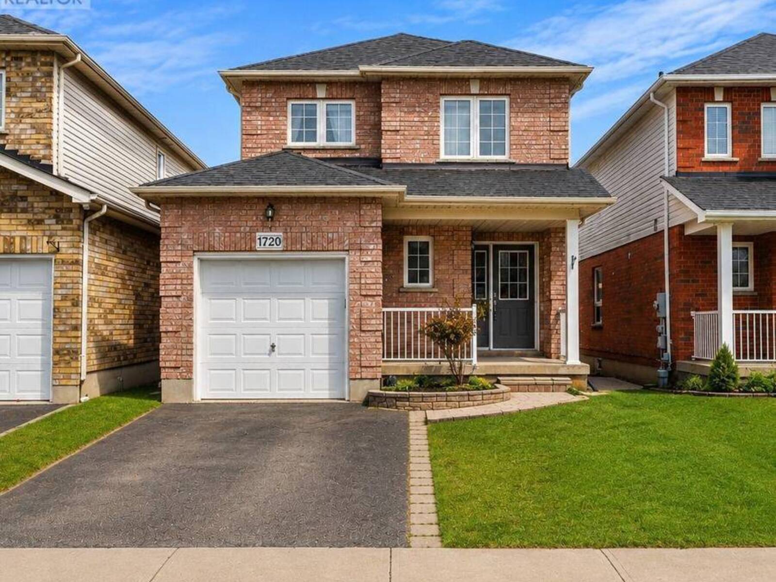 1720 RADCLIFFE DRIVE, Oshawa, Ontario L1K 2T1