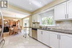 168 RIVER OAKS BOULEVARD E | Oakville Ontario | Slide Image Sixteen
