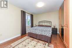 168 RIVER OAKS BOULEVARD E | Oakville Ontario | Slide Image Twenty-three