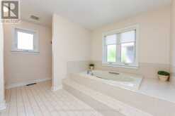 168 RIVER OAKS BOULEVARD E | Oakville Ontario | Slide Image Thirty-seven