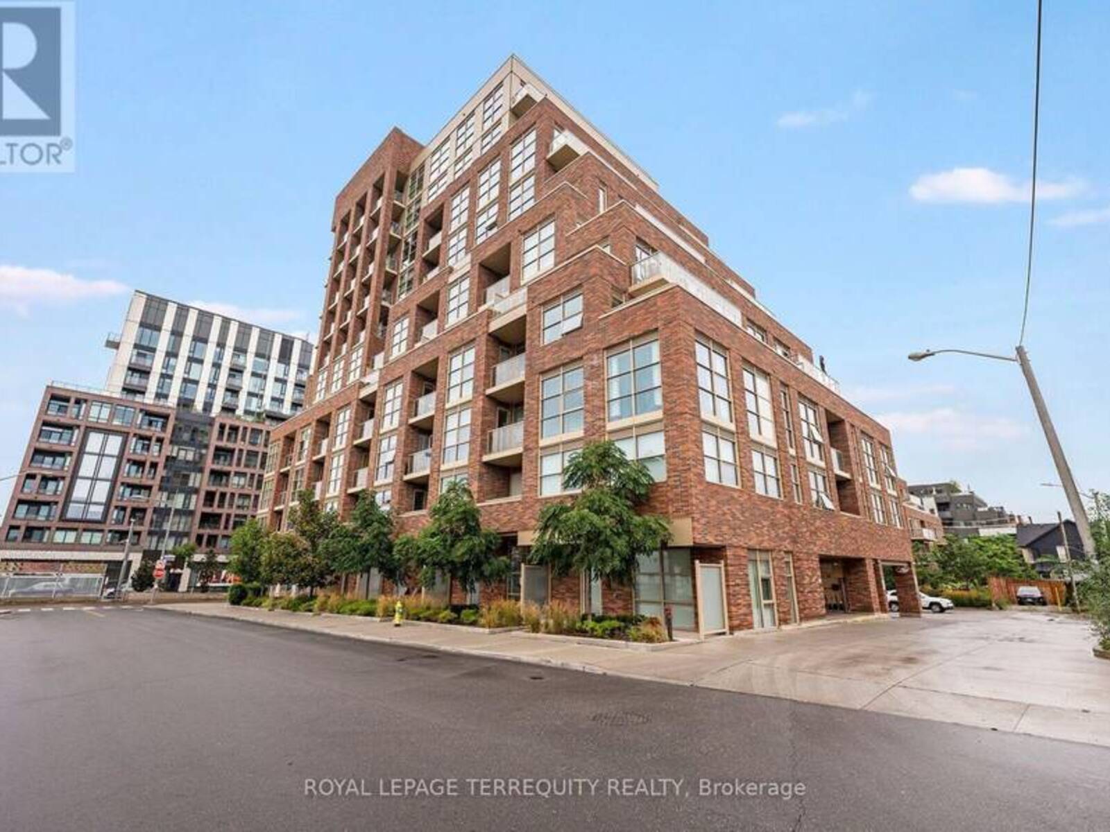 804 - 1787 ST CLAIR AVENUE W, Toronto, Ontario M6N 0B7