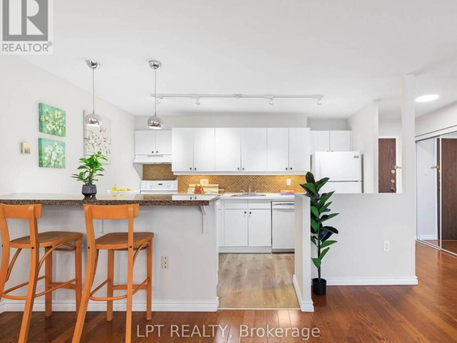 1910 - 15 TORRANCE ROAD, Toronto, Ontario M1J 3K2