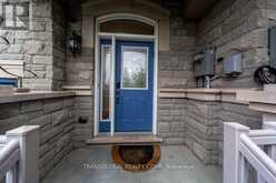 83 SPRUCE PINE CRESCENT N | Vaughan Ontario | Slide Image Two