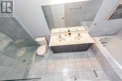 83 SPRUCE PINE CRESCENT N | Vaughan Ontario | Slide Image Nine