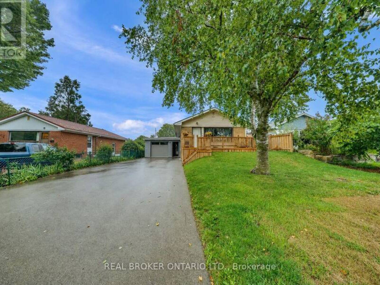 67 ROSEFORD TERRACE, Halton Hills, Ontario L7J 2L2