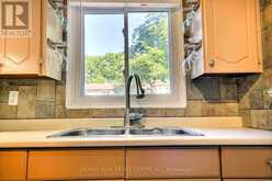 541 PARKVIEW CRESCENT | Cambridge Ontario | Slide Image Nine