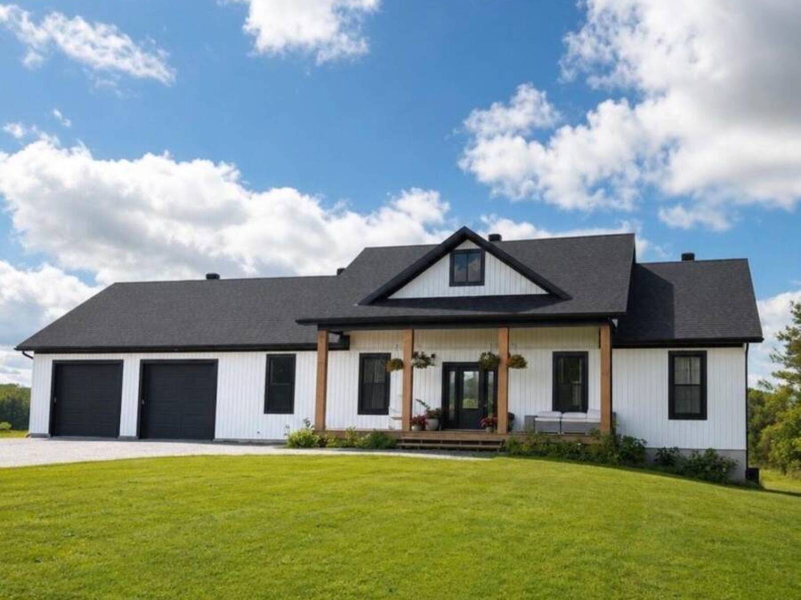 723 ROSEDALE ROAD S, Smiths Falls, Ontario K7A 4S7