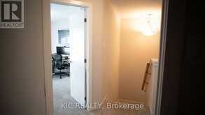 352 APPALACHIAN CIRCLE | Ottawa Ontario | Slide Image Eighteen