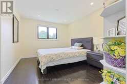 33 DEERFORD ROAD | Toronto Ontario | Slide Image Thirty