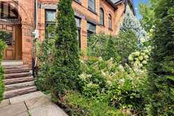 328 WELLESLEY STREET E | Toronto Ontario | Slide Image Three
