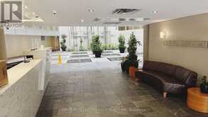 1821 - 650 QUEENS QUAY W | Toronto Ontario | Slide Image Twelve