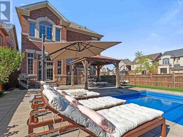 79 CHAIWOOD COURT Vaughan Ontario, L6A 0V9 - 5 Bedrooms Home For Sale