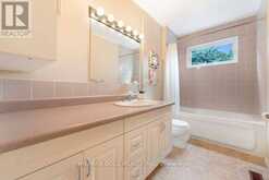 29 CARBERRY CRESCENT | Brampton Ontario | Slide Image Seventeen