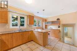 29 CARBERRY CRESCENT | Brampton Ontario | Slide Image Nine