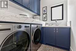 21 FOXLEY STREET | Toronto Ontario | Slide Image Sixteen