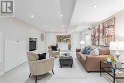 47 PEPPER TREE DRIVE | Toronto Ontario | Slide Image Thirty