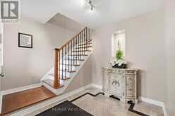 149 DEERGLEN TERRACE | Aurora Ontario | Slide Image Four