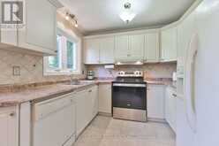 15 SIR GAWAINE PLACE | Markham Ontario | Slide Image Thirteen