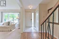 15 SIR GAWAINE PLACE | Markham Ontario | Slide Image Four
