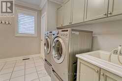 2384 ROCK POINT DRIVE | Oakville Ontario | Slide Image Thirteen