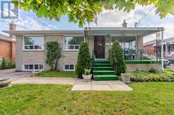 27 EDGEMONT DRIVE | Brampton Ontario | Slide Image Nine