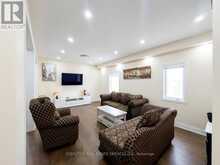 118 TURQUOISE CRESCENT | Brampton Ontario | Slide Image Two