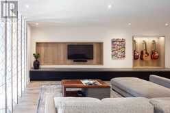 309 WYCHWOOD AVENUE | Toronto Ontario | Slide Image Eight