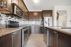 98 TEAL CREST CIRCLE | Brampton Ontario | Slide Image Thirteen