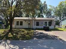9 CHERRYWOOD LANE | Innisfil Ontario | Slide Image Two