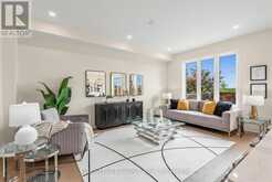 80 LIVING CRESCENT | Markham Ontario | Slide Image Twelve