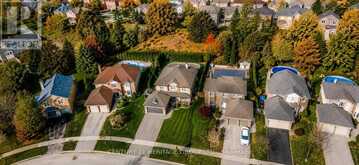187 GLENWAY CIRCLE | Newmarket Ontario | Slide Image Thirty-two