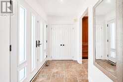 16 TUSCAY COURT | Markham Ontario | Slide Image Five