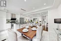 42 BAWDEN DRIVE | Richmond Hill Ontario | Slide Image Nine