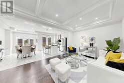 42 BAWDEN DRIVE | Richmond Hill Ontario | Slide Image Six