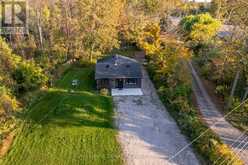 8 MOUNTSBERG ROAD | Hamilton Ontario | Slide Image Two