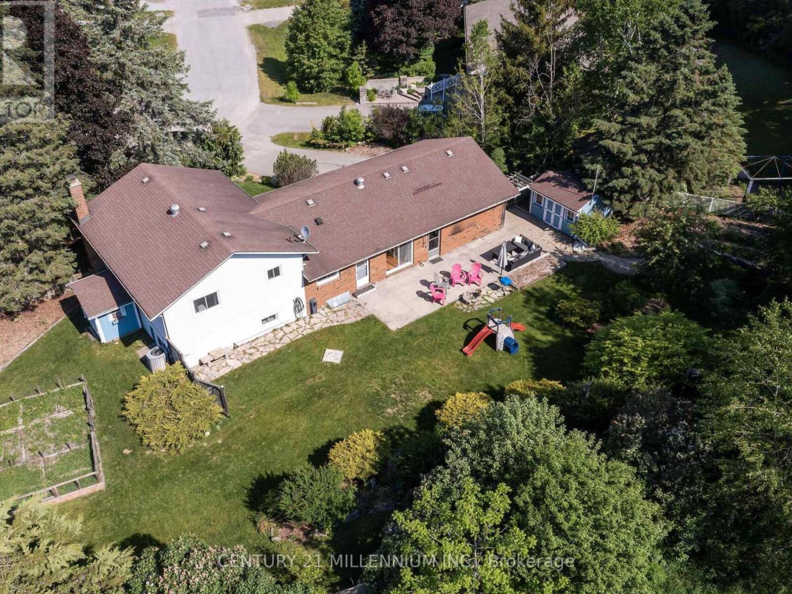 41 DOUGLAS CRESCENT, Erin, Ontario N0B 1Z0