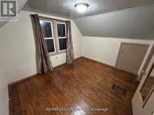 1315 PARTINGTON AVENUE | Windsor Ontario | Slide Image Eleven