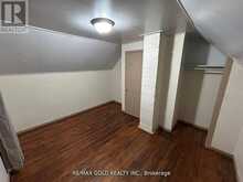 1315 PARTINGTON AVENUE | Windsor Ontario | Slide Image Nine