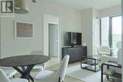 424 - 280 HOWLAND AVENUE | Toronto Ontario | Slide Image One