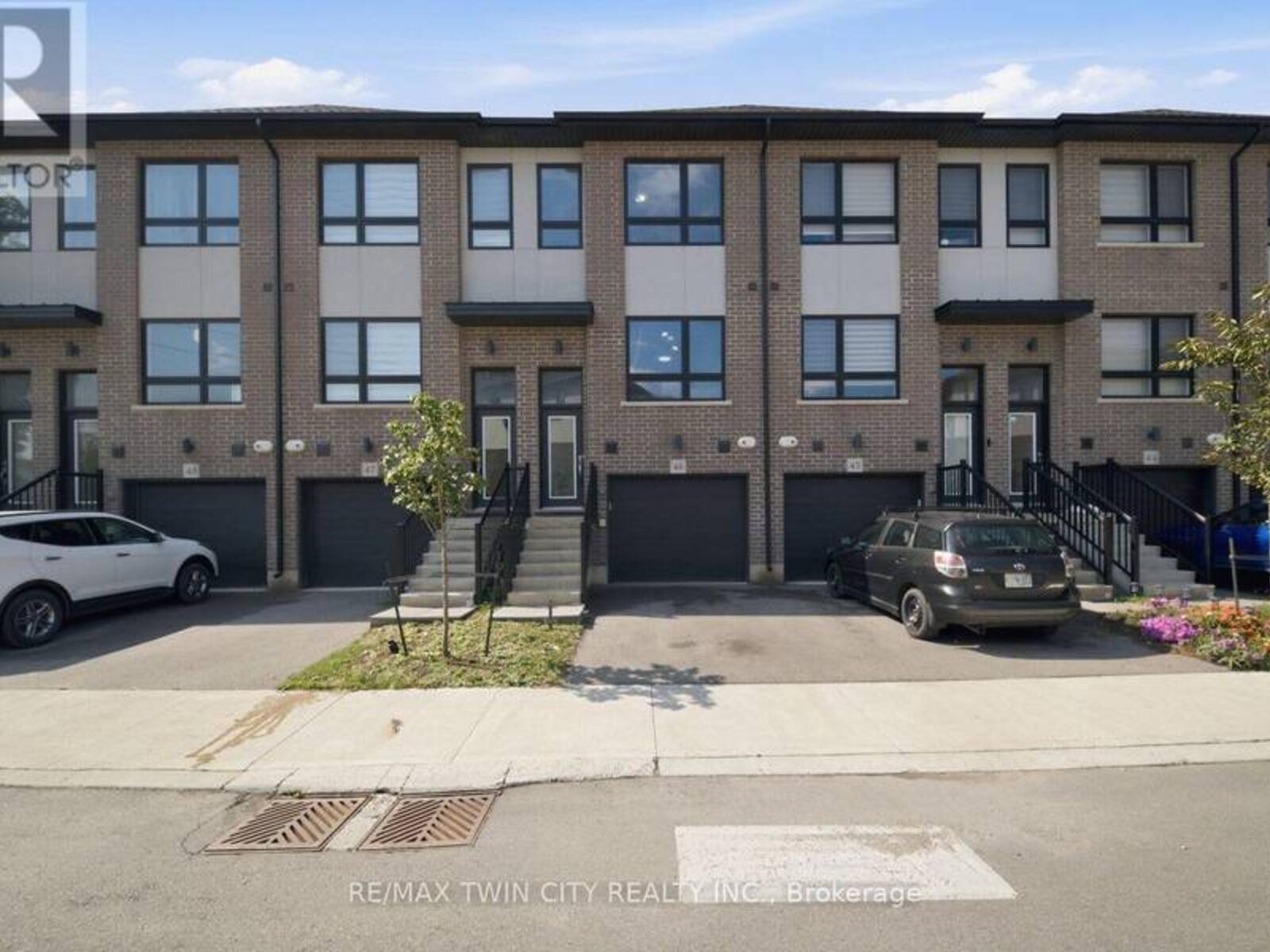 46 - 720 GREY STREET, Brantford, Ontario N3S 0K2