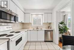 24 FERNBANK PLACE | Whitby Ontario | Slide Image Six