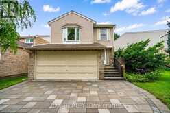 61 WINTERMUTE BOULEVARD | Toronto Ontario | Slide Image Three