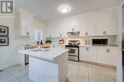 94 CYNTHIA JEAN STREET | Markham Ontario | Slide Image Twelve