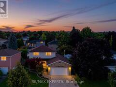 444 MAPLEGROVE AVENUE Bradford West Gwillimbury Ontario, L3Z 2V6