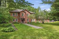 2 SEELEY COURT | Wasaga Beach Ontario | Slide Image One