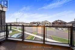 53 BEARBERRY ROAD | Midhurst Ontario | Slide Image Eight