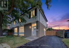 8 EARNSCLIFFE GATE | Brampton Ontario | Slide Image Two