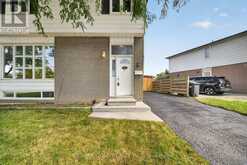 8 EARNSCLIFFE GATE | Brampton Ontario | Slide Image Four
