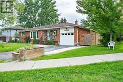 16 BRADEN AVENUE | Welland Ontario | Slide Image Four
